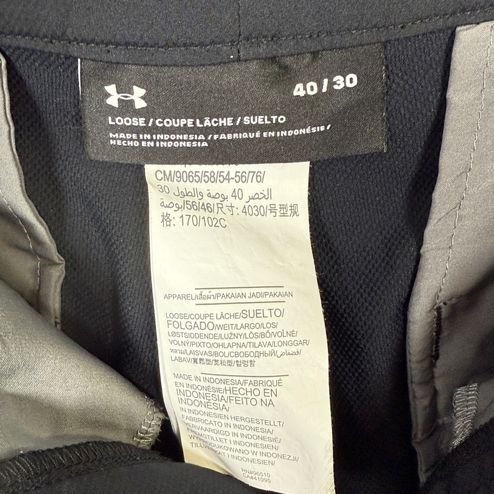 Under Armour Tech Loose Golf Pants in Black M-374 Sz 40” x 30” - Picture 3 of 7